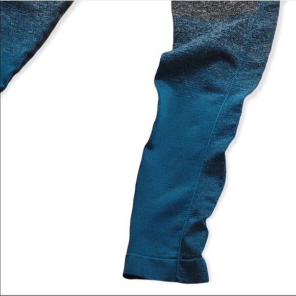 Gymshark Amplify Leggings - Picture 7 of 8